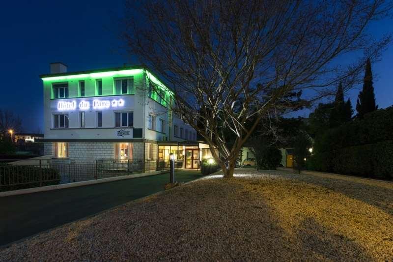 Brit Hotel Du Parc Niort Centre-Parking Gratuit 외부 사진