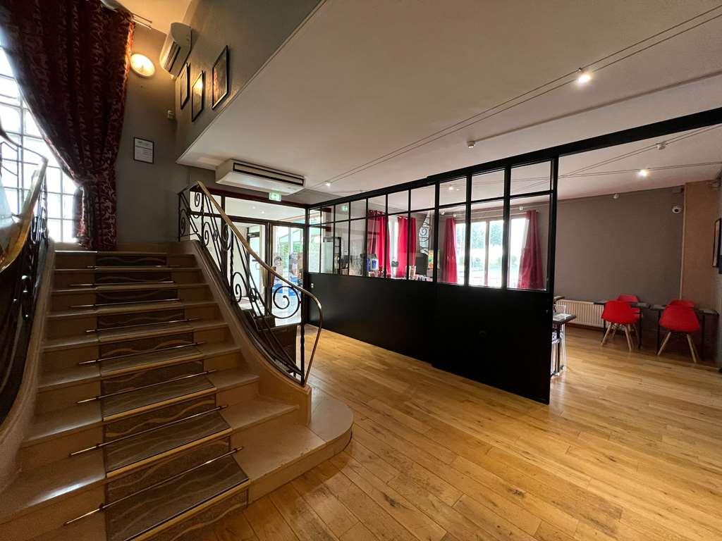 Brit Hotel Du Parc Niort Centre-Parking Gratuit 내부 사진