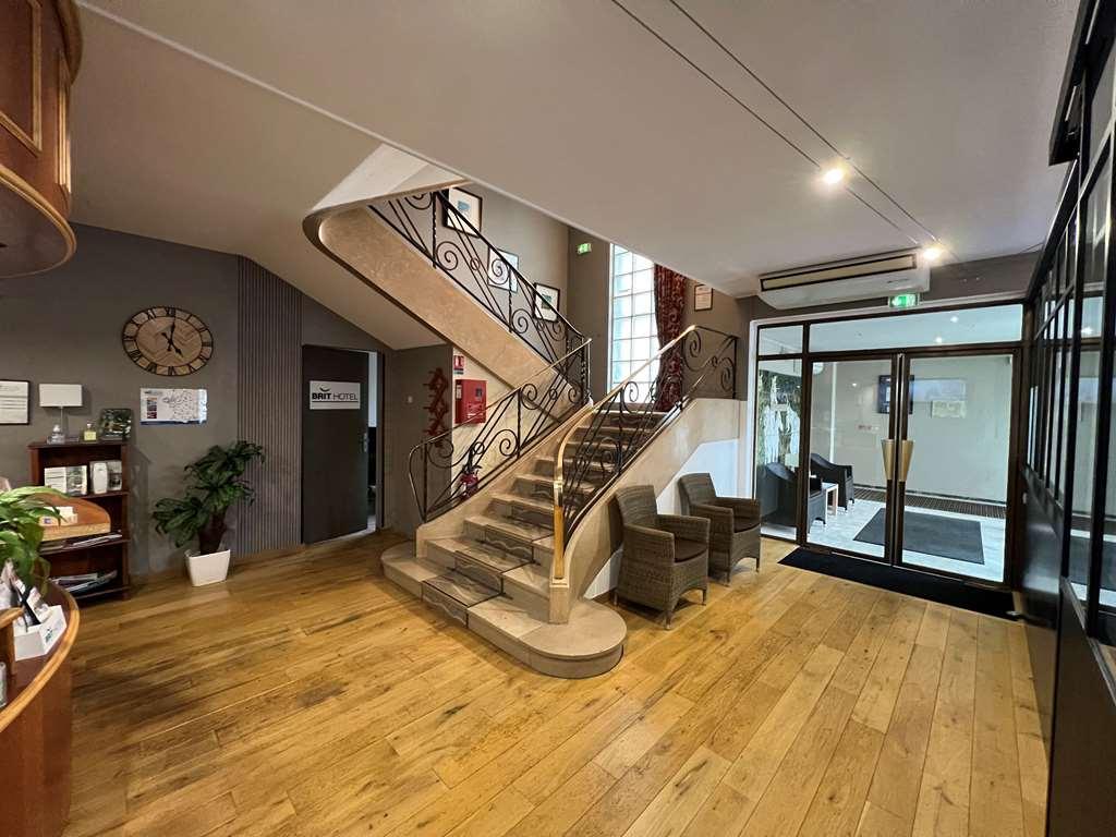 Brit Hotel Du Parc Niort Centre-Parking Gratuit 내부 사진