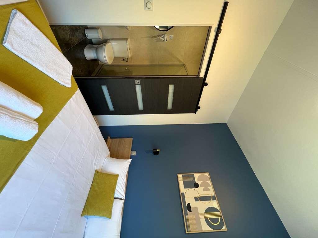 Brit Hotel Du Parc Niort Centre-Parking Gratuit 객실 사진